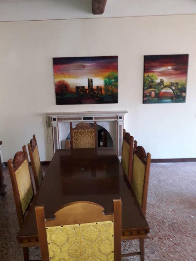 La Galleria Citta di Castello Luaran gambar